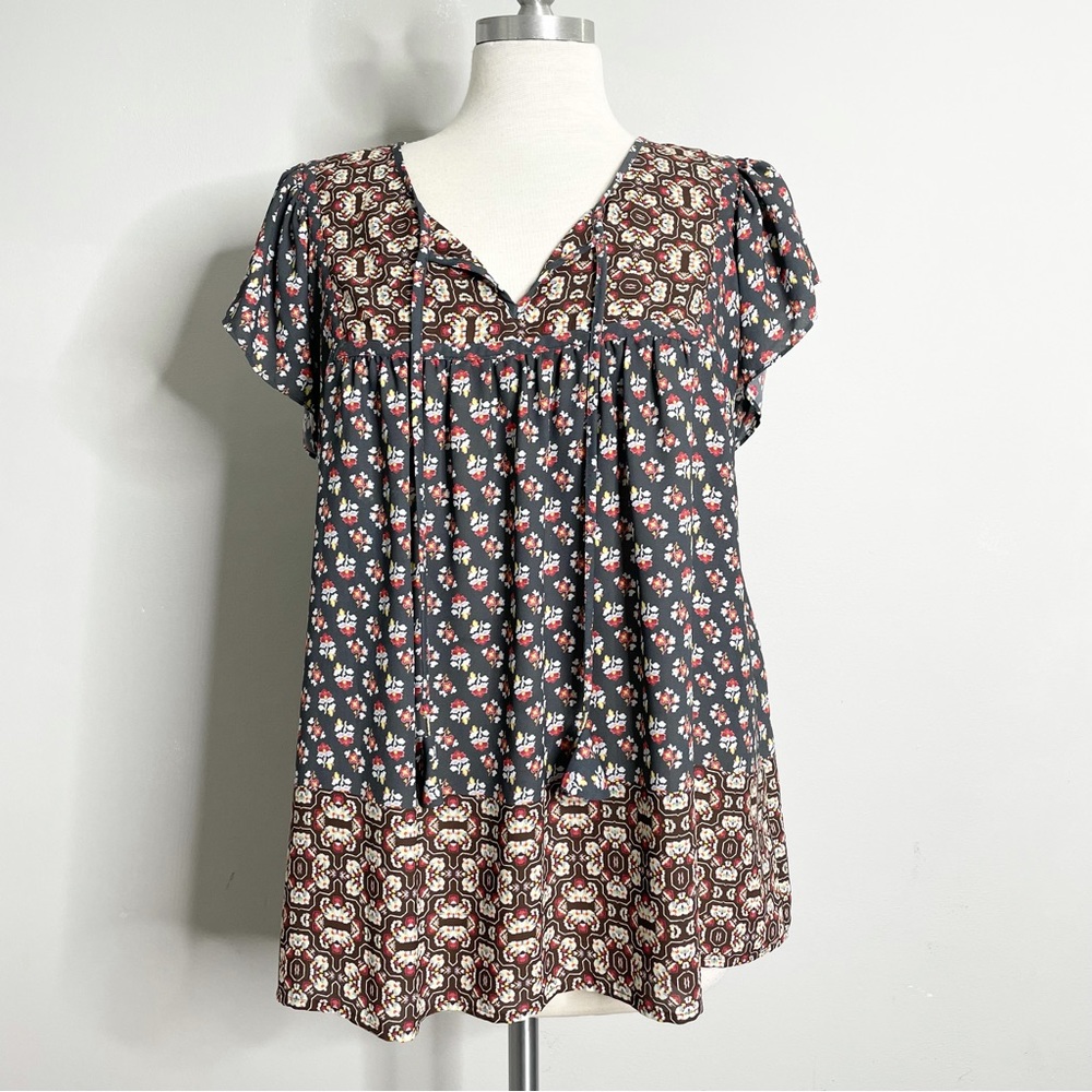 NYDJ Short Sleeve Tie Neck Floral Print Blouse - Picture 2 of 10